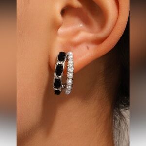 Silver tone and faux Pearl Earrings